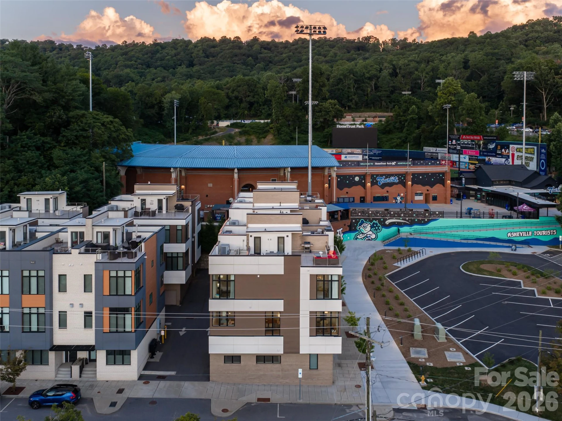 1 Bauhaus Court - Photo 3