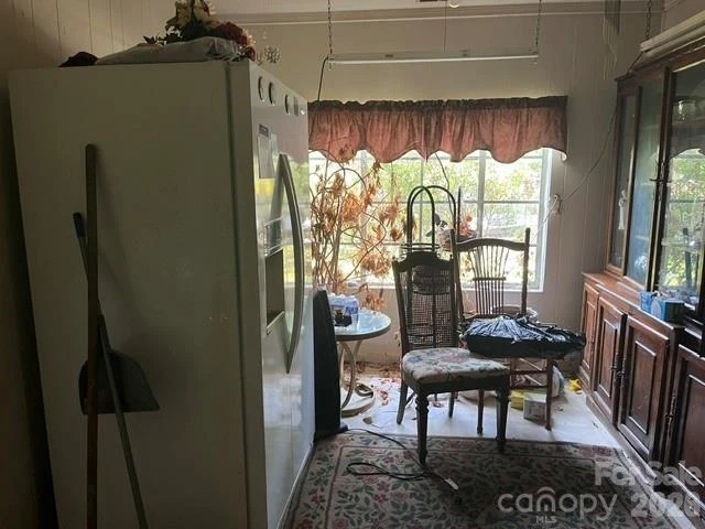 205 Whitson Road - Photo 5