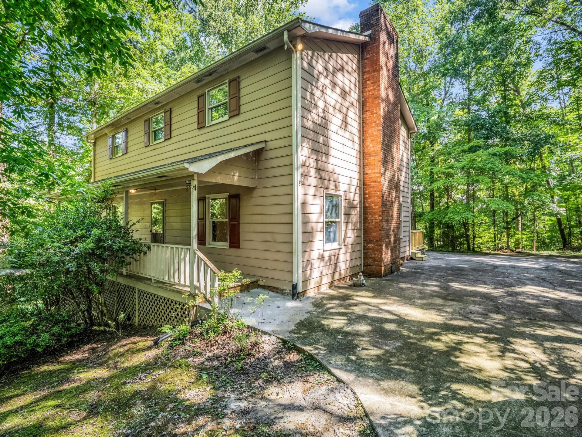 154 Breeze Hill - Photo 2