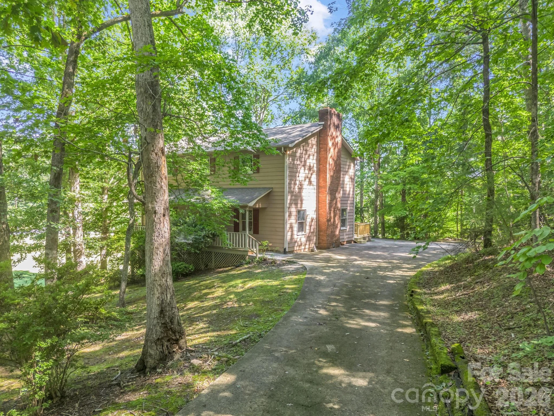 154 Breeze Hill - Photo 3