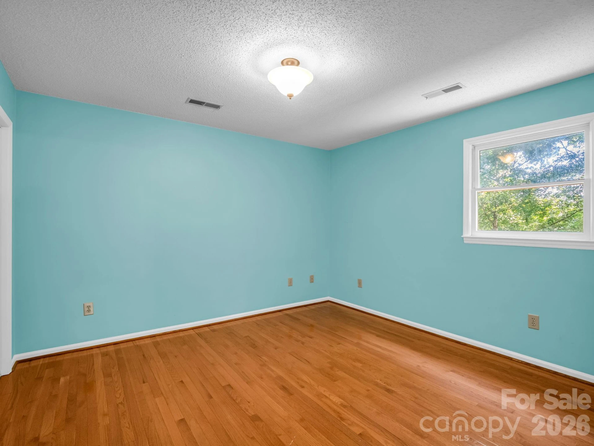 154 Breeze Hill - Photo 32