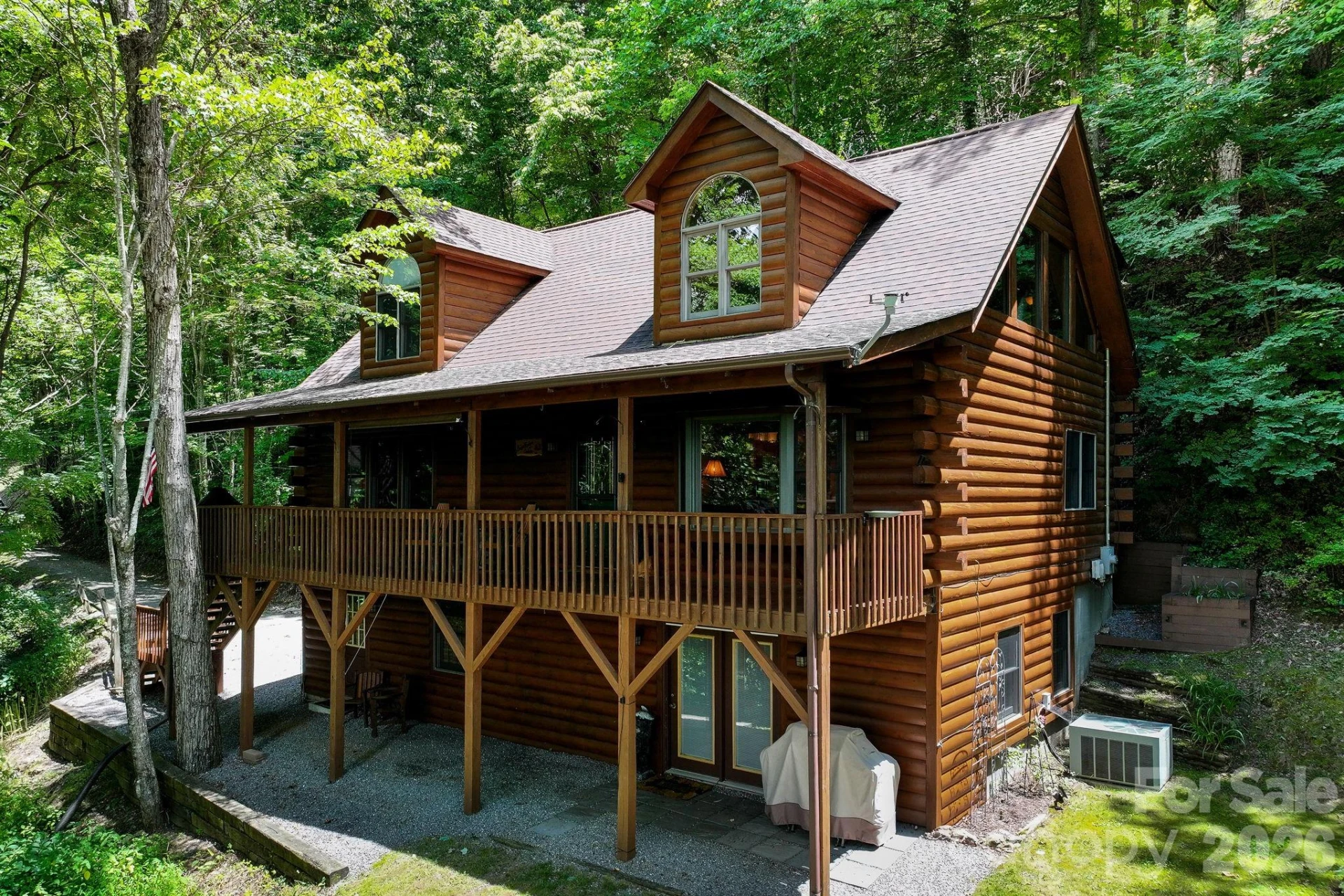 394 Hickory Drive - Photo 2