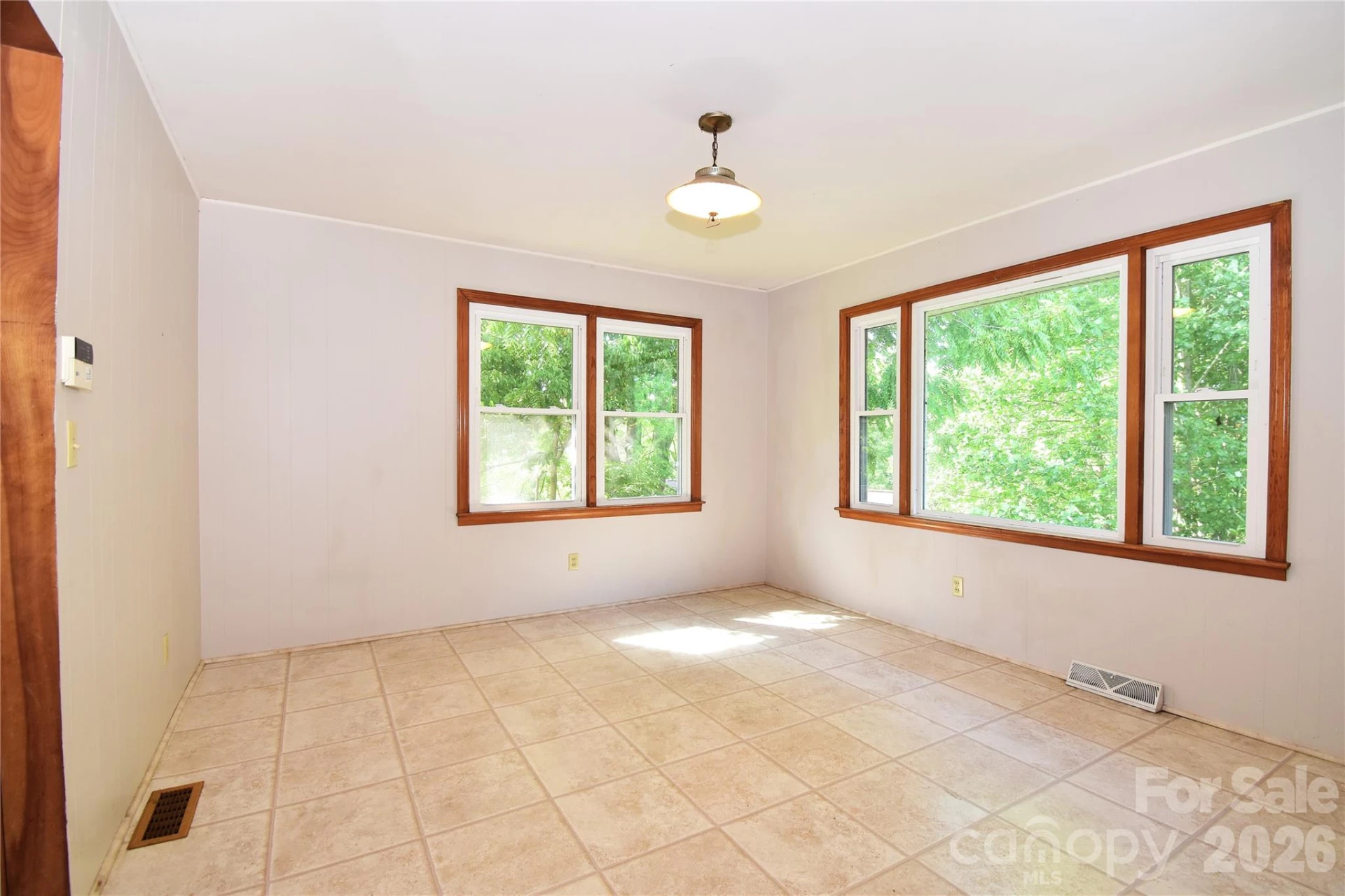 605 S Buena Vista Drive - Photo 8