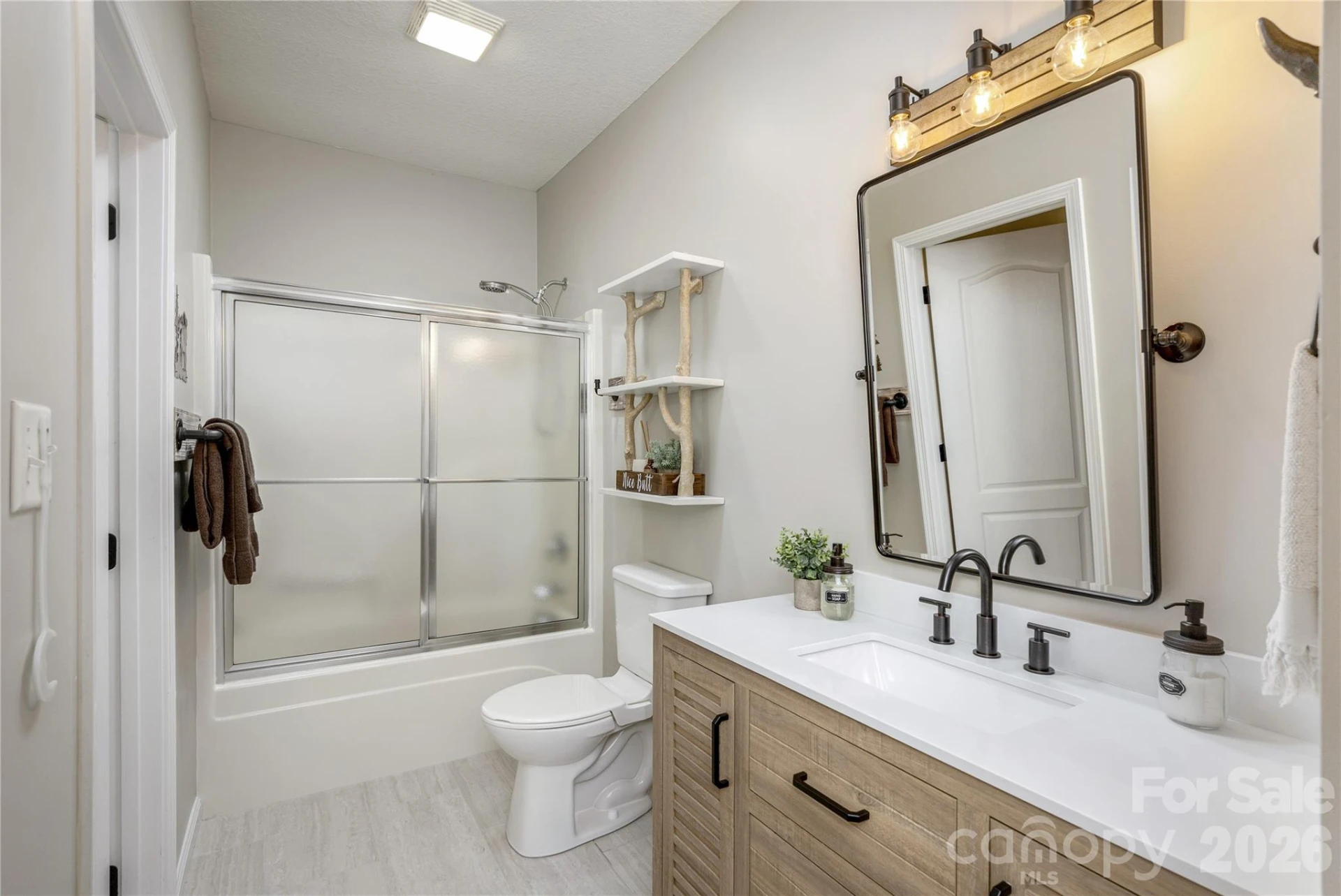 7 Oak Hollow Drive - Photo 32