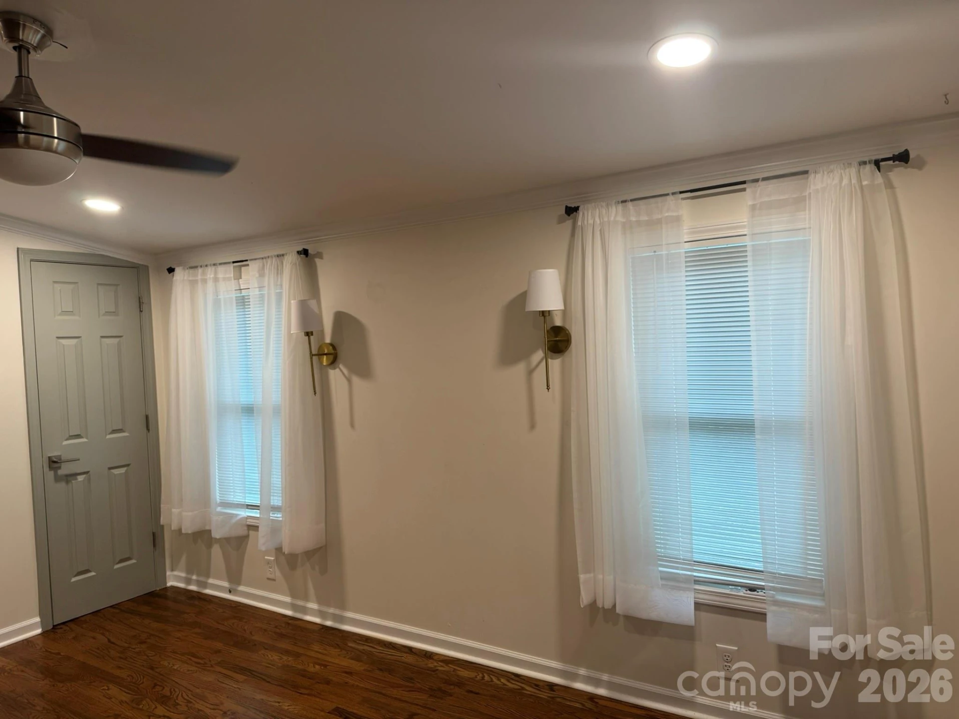 213 Sandy Creek Court - Photo 16