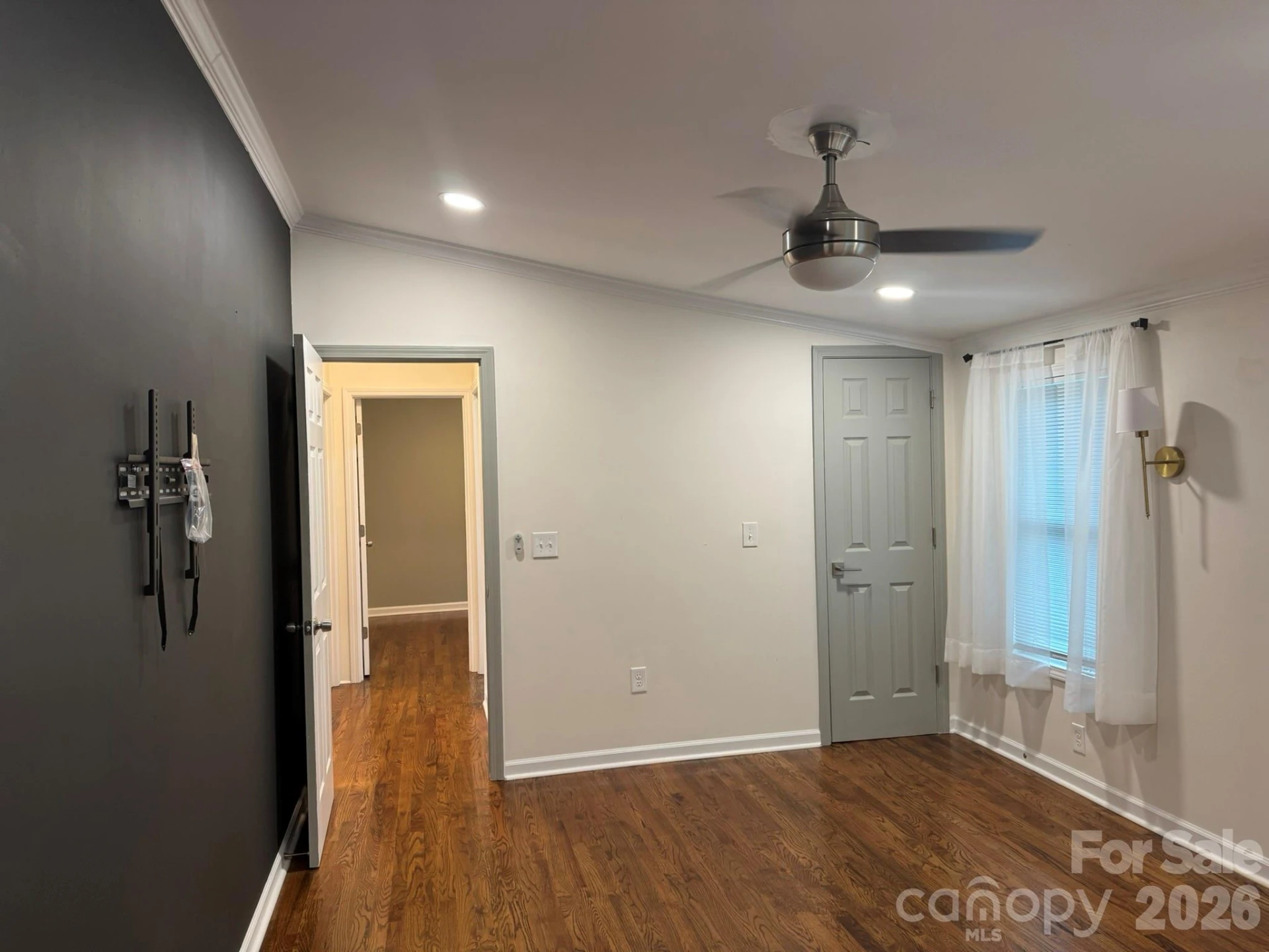 213 Sandy Creek Court - Photo 17