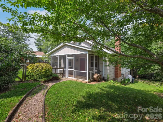 73 Fair Oaks Road