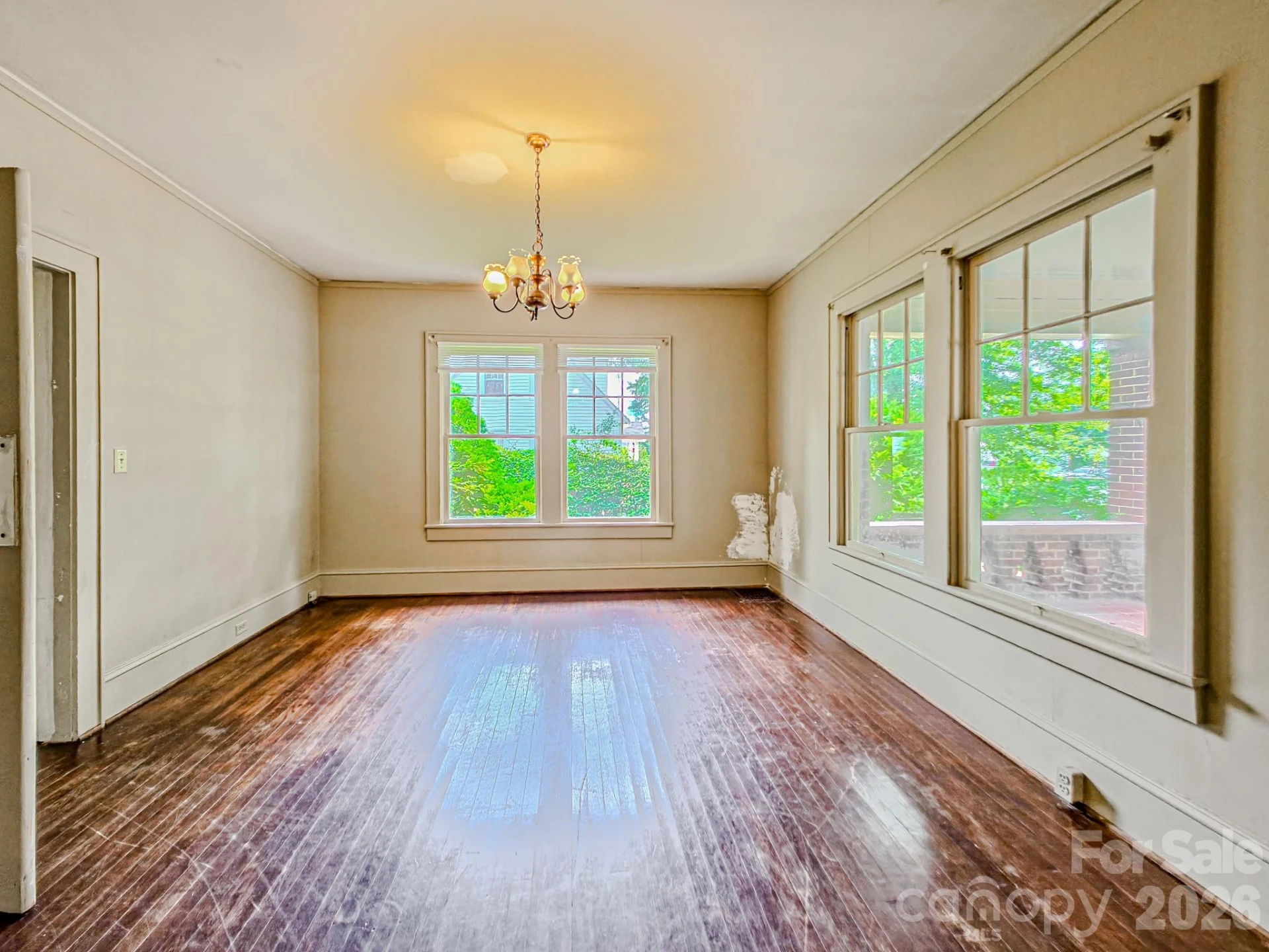 154 S Broadway Street - Photo 6