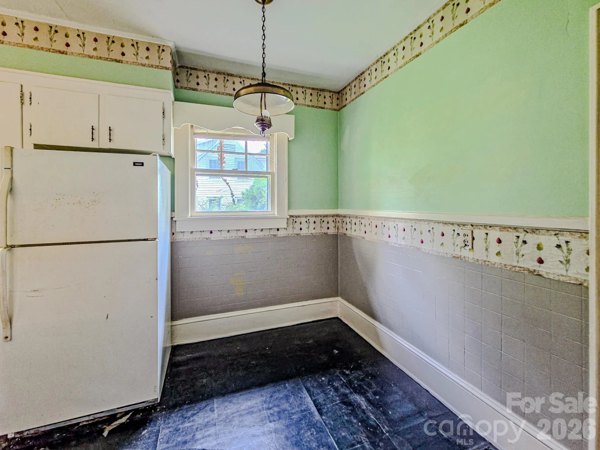 154 S Broadway Street - Photo 13