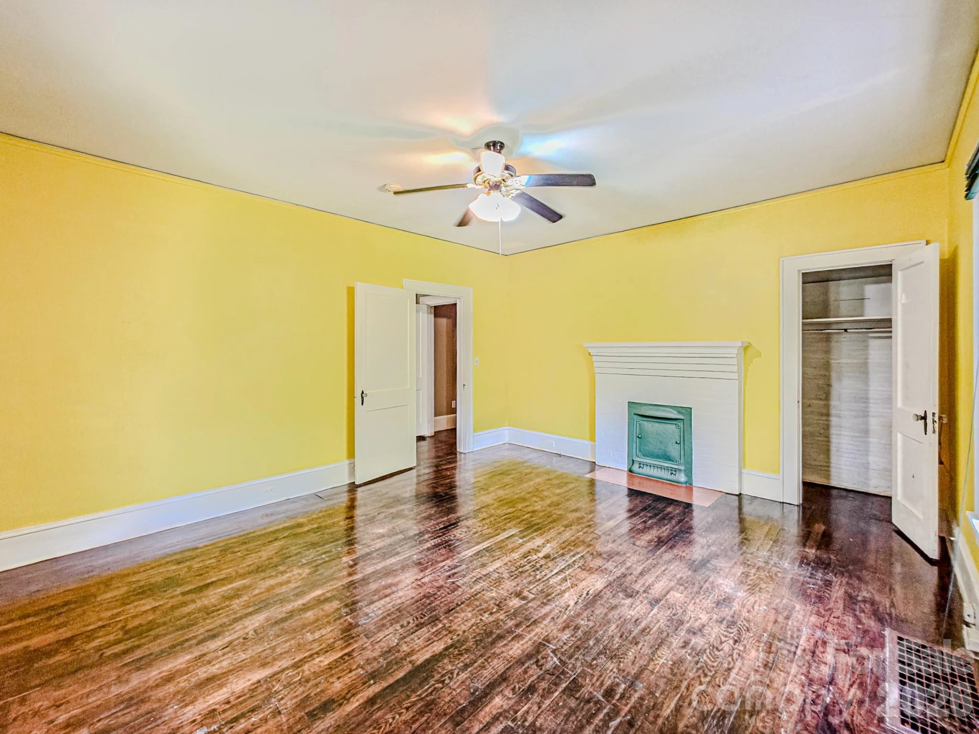 154 S Broadway Street - Photo 16