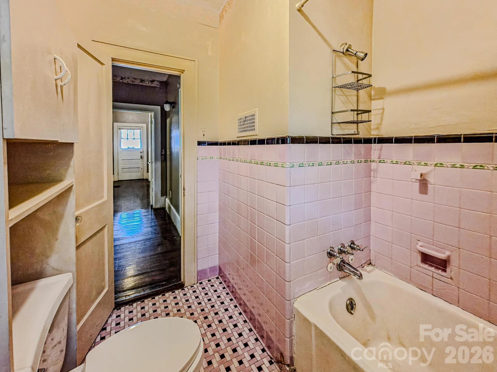 154 S Broadway Street - Photo 19