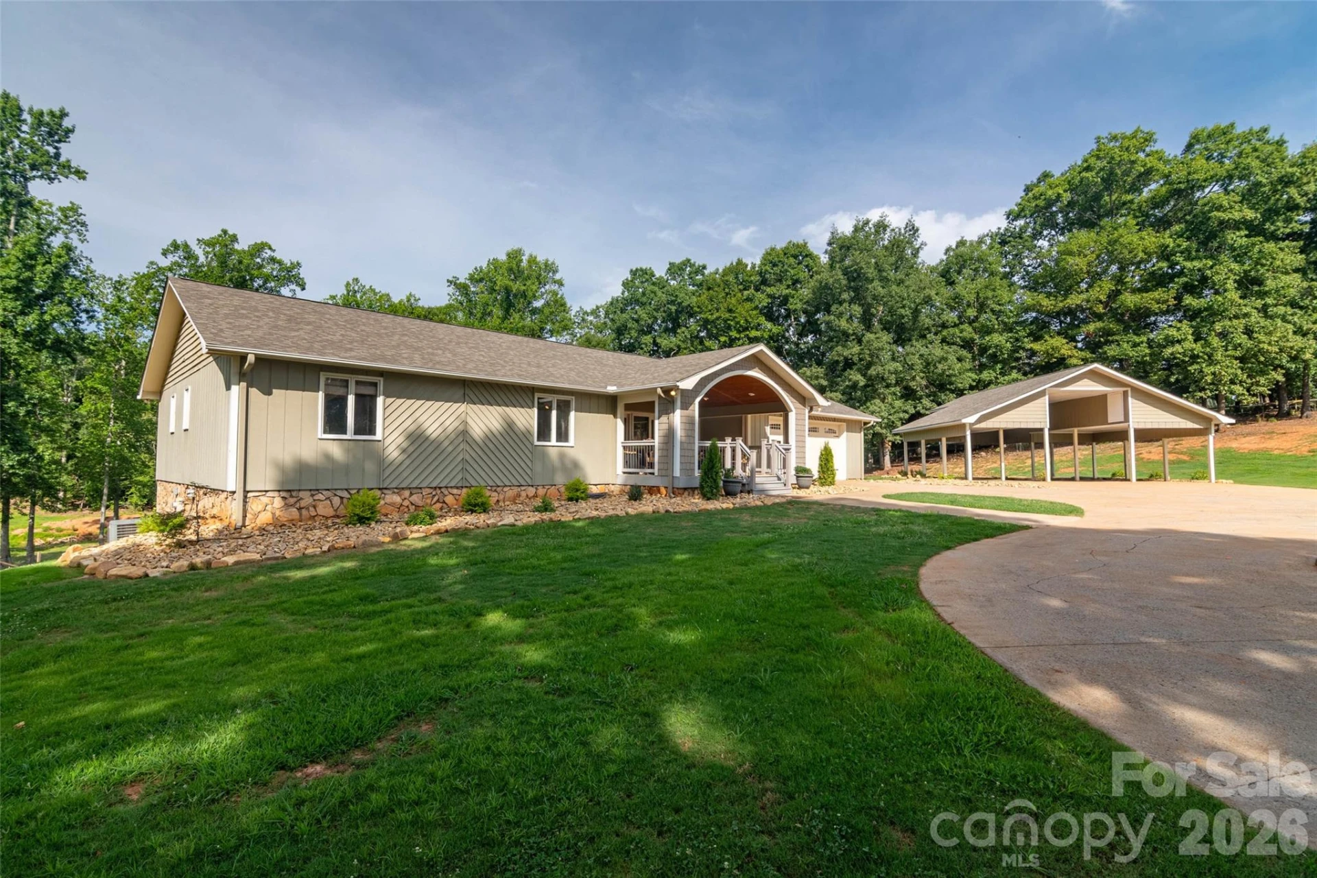 304 McMurray Road - Photo 3