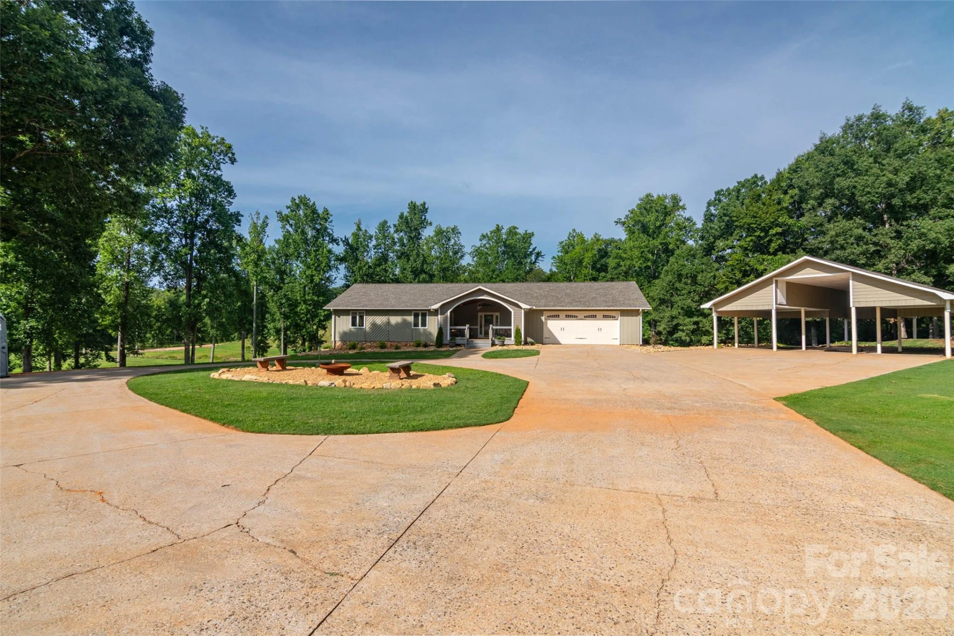304 McMurray Road - Photo 4