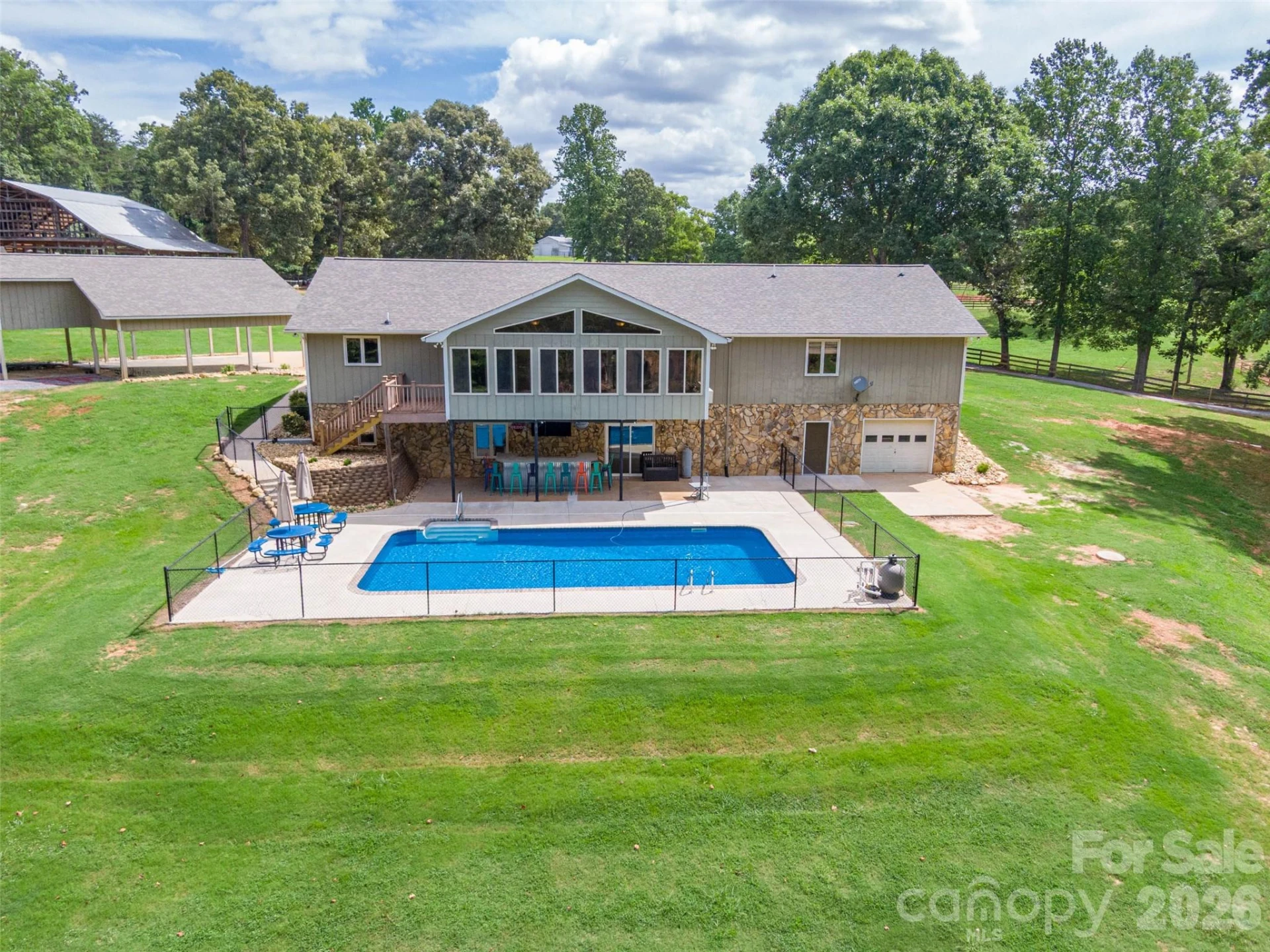 304 McMurray Road - Photo 36
