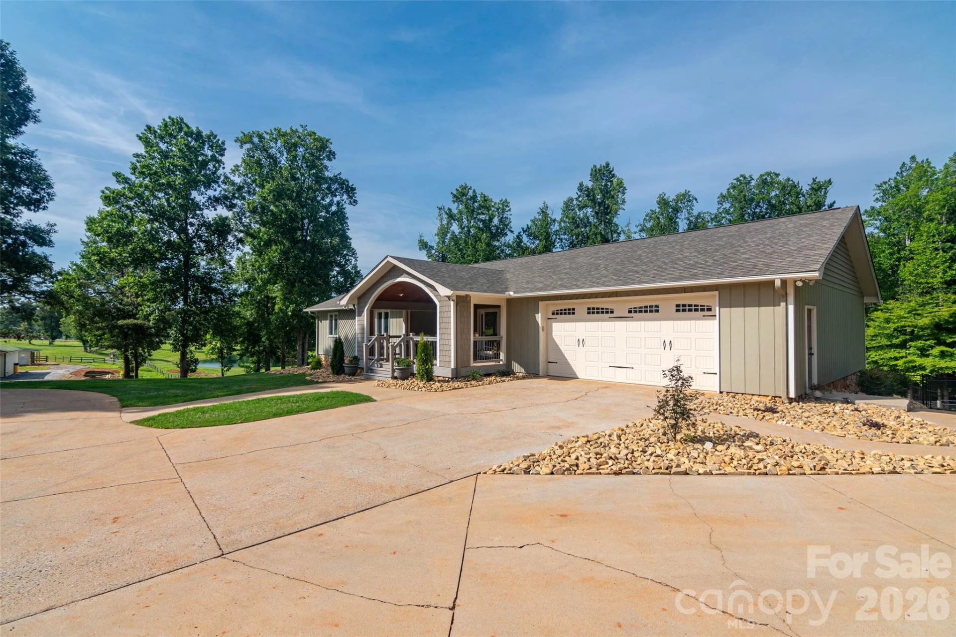 304 McMurray Road - Photo 5