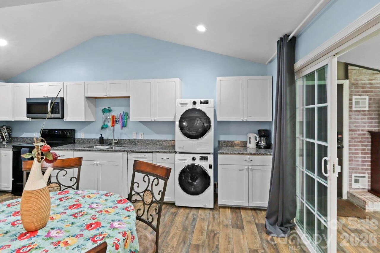548 Cherry Mountain Street - Photo 7