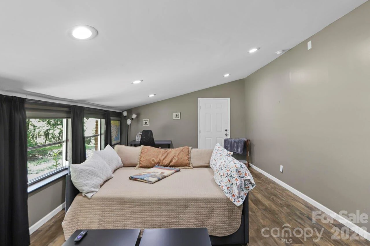 548 Cherry Mountain Street - Photo 16