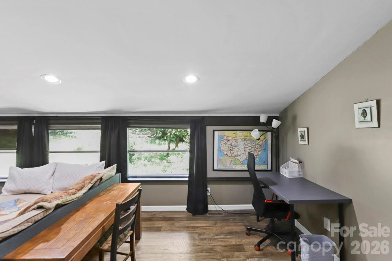 548 Cherry Mountain Street - Photo 20