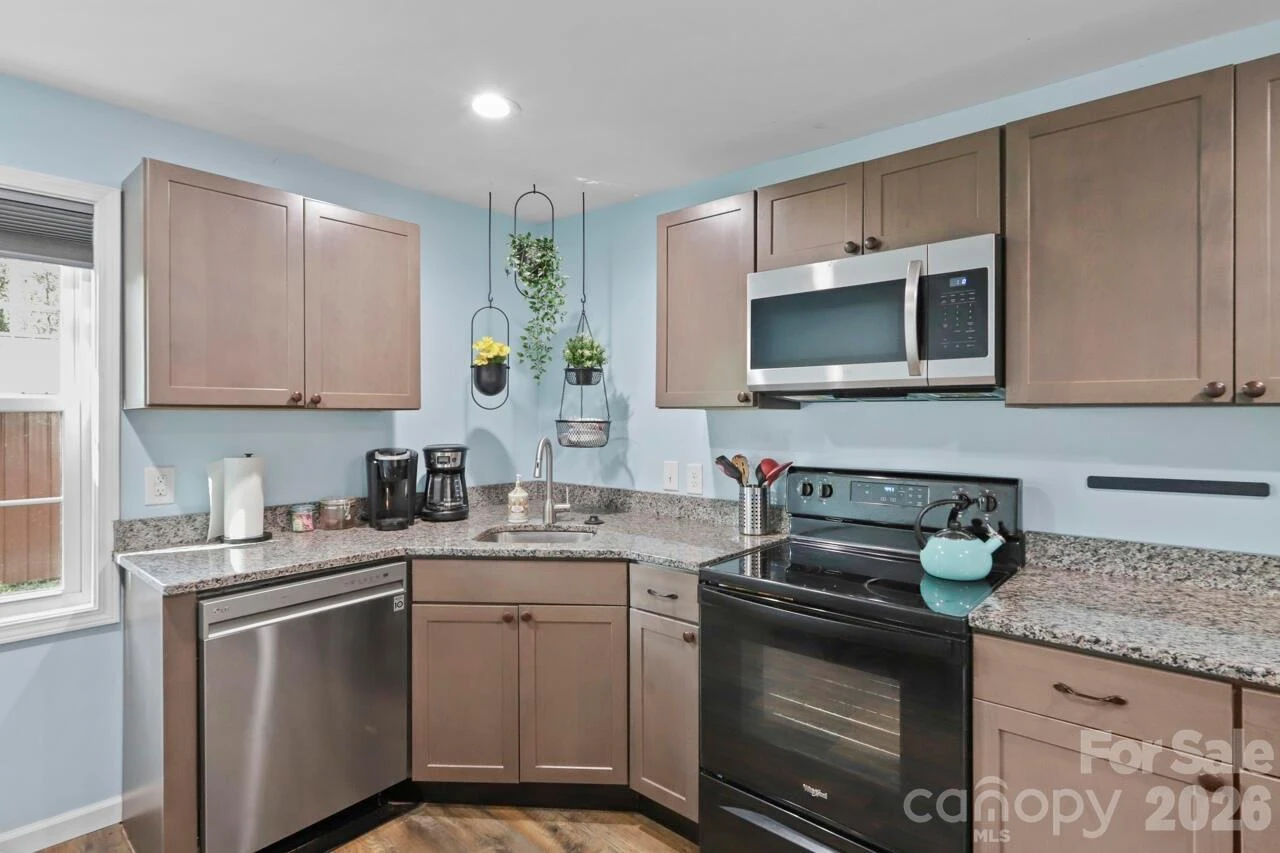 548 Cherry Mountain Street - Photo 22