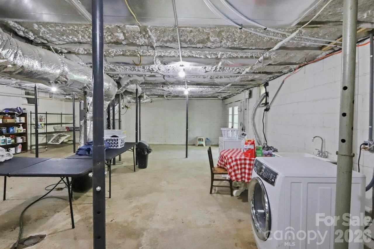 548 Cherry Mountain Street - Photo 35