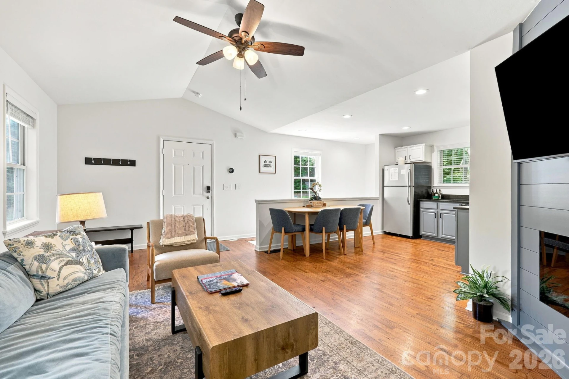27,29 & 31 A/B Brown Road - Photo 6