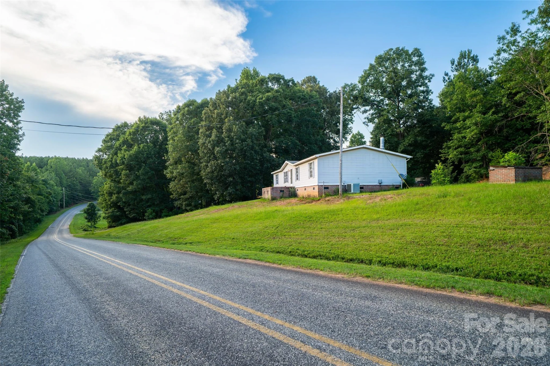 479 McDade Road - Photo 2