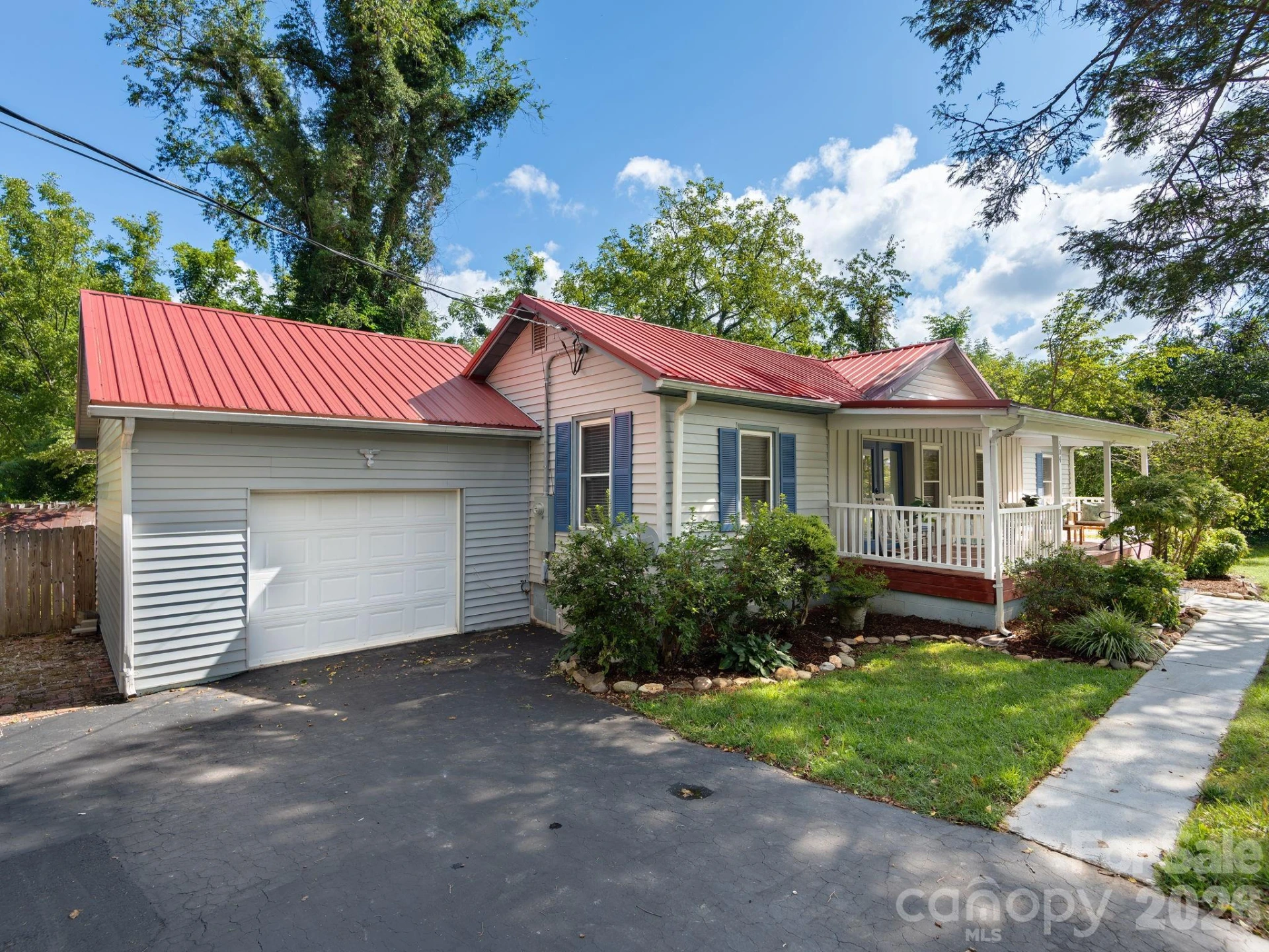 304 Old Haw Creek Road - Photo 2