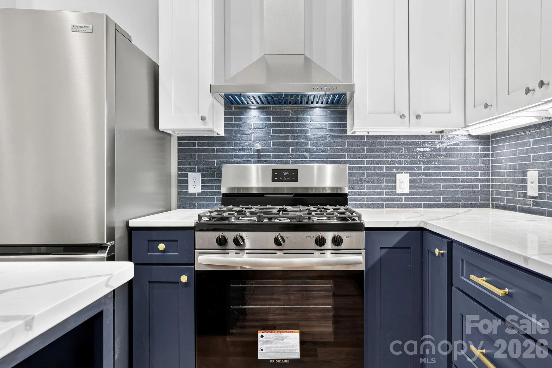 338 Hawks Terrace - Photo 17