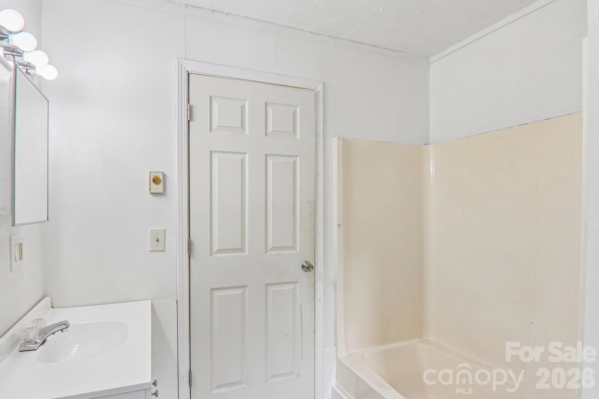 24 Bryson Street - Photo 19