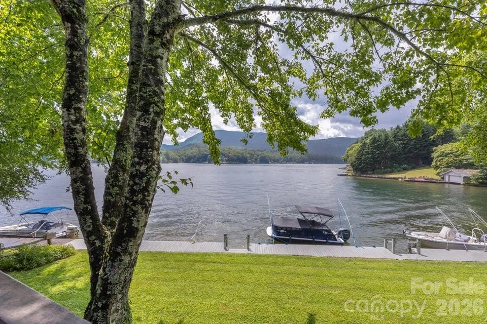 82 Innsbrook Drive - Photo 4