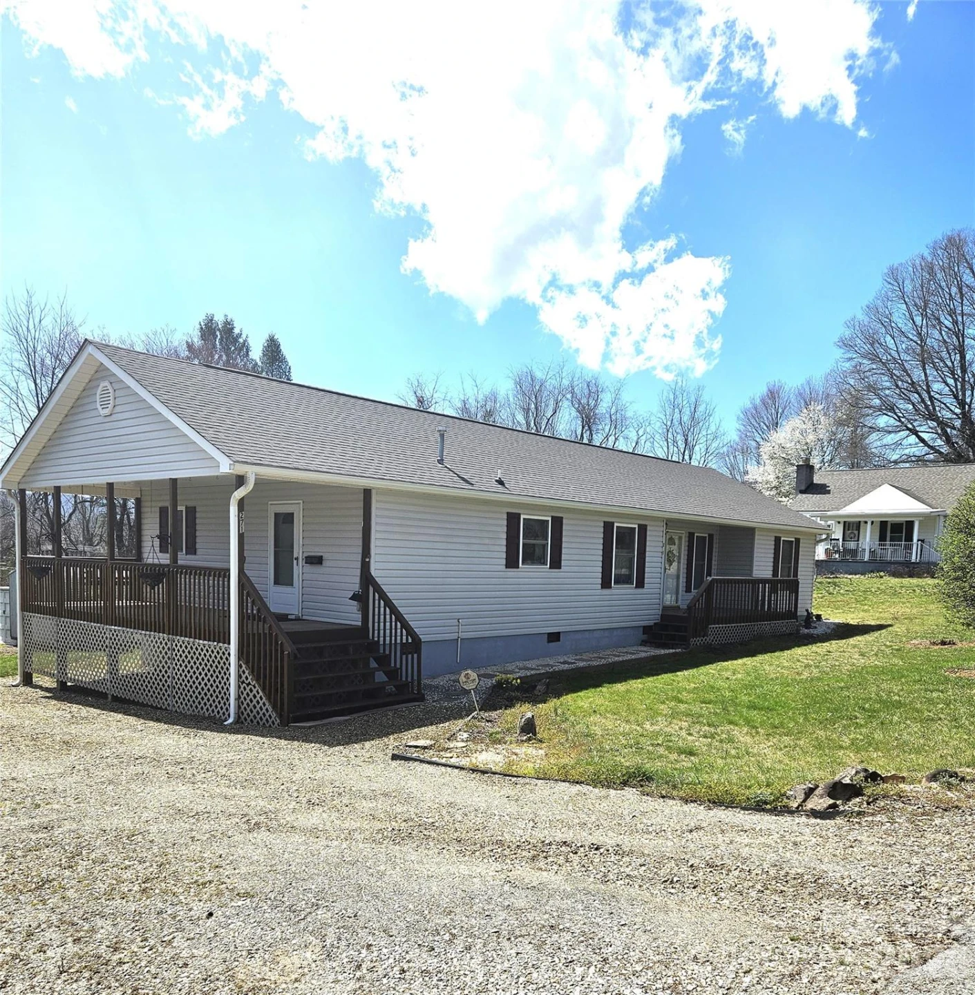 271 Stradley Mountain Road - Photo 2