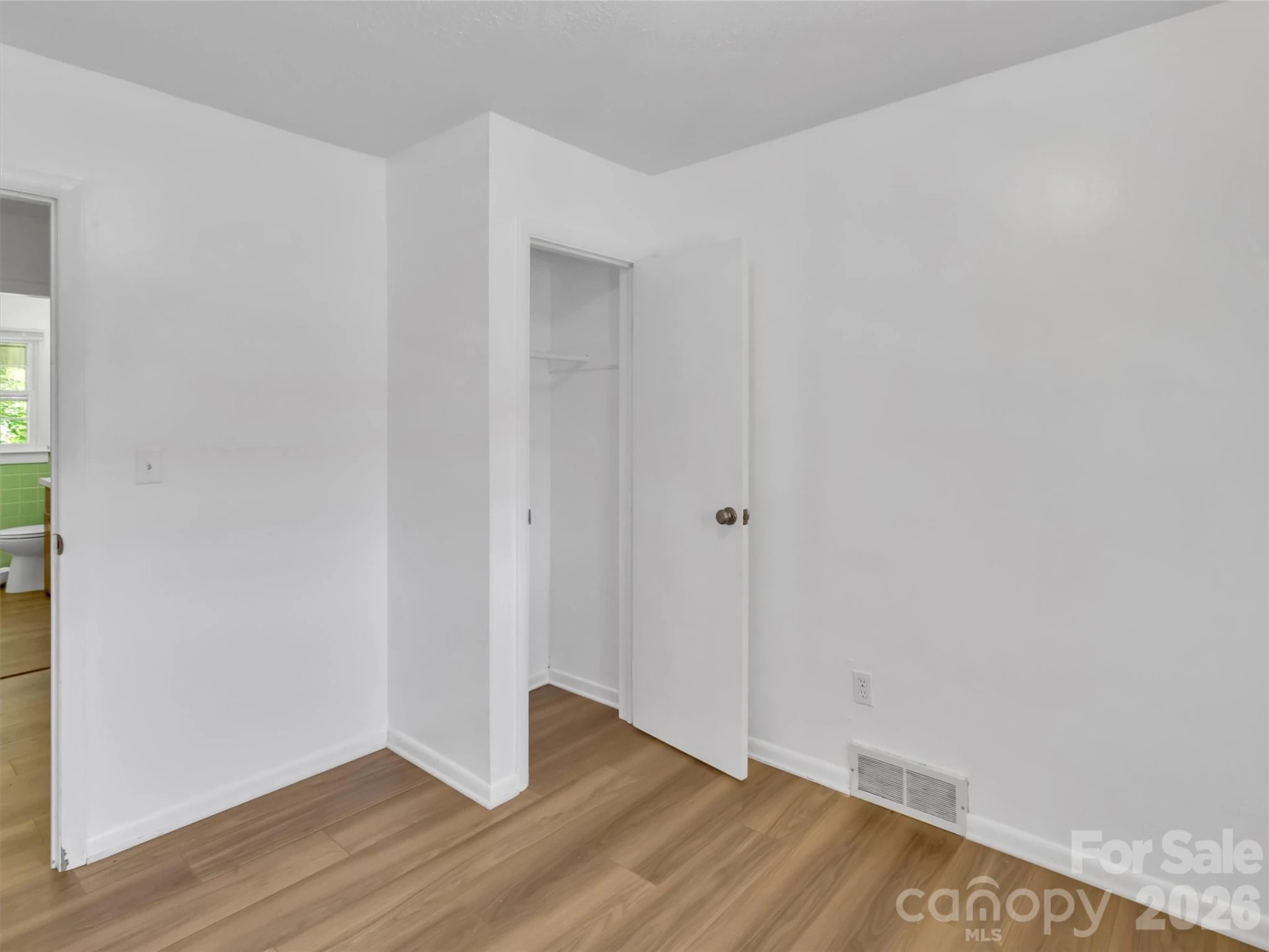 70 Iris Lane - Photo 13
