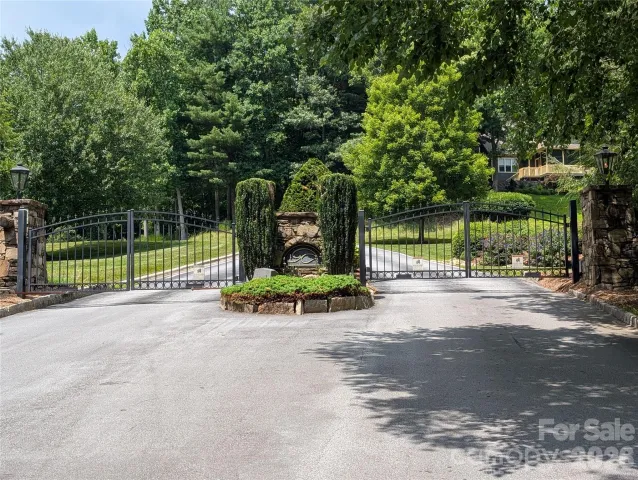 115 Ivywood Lane