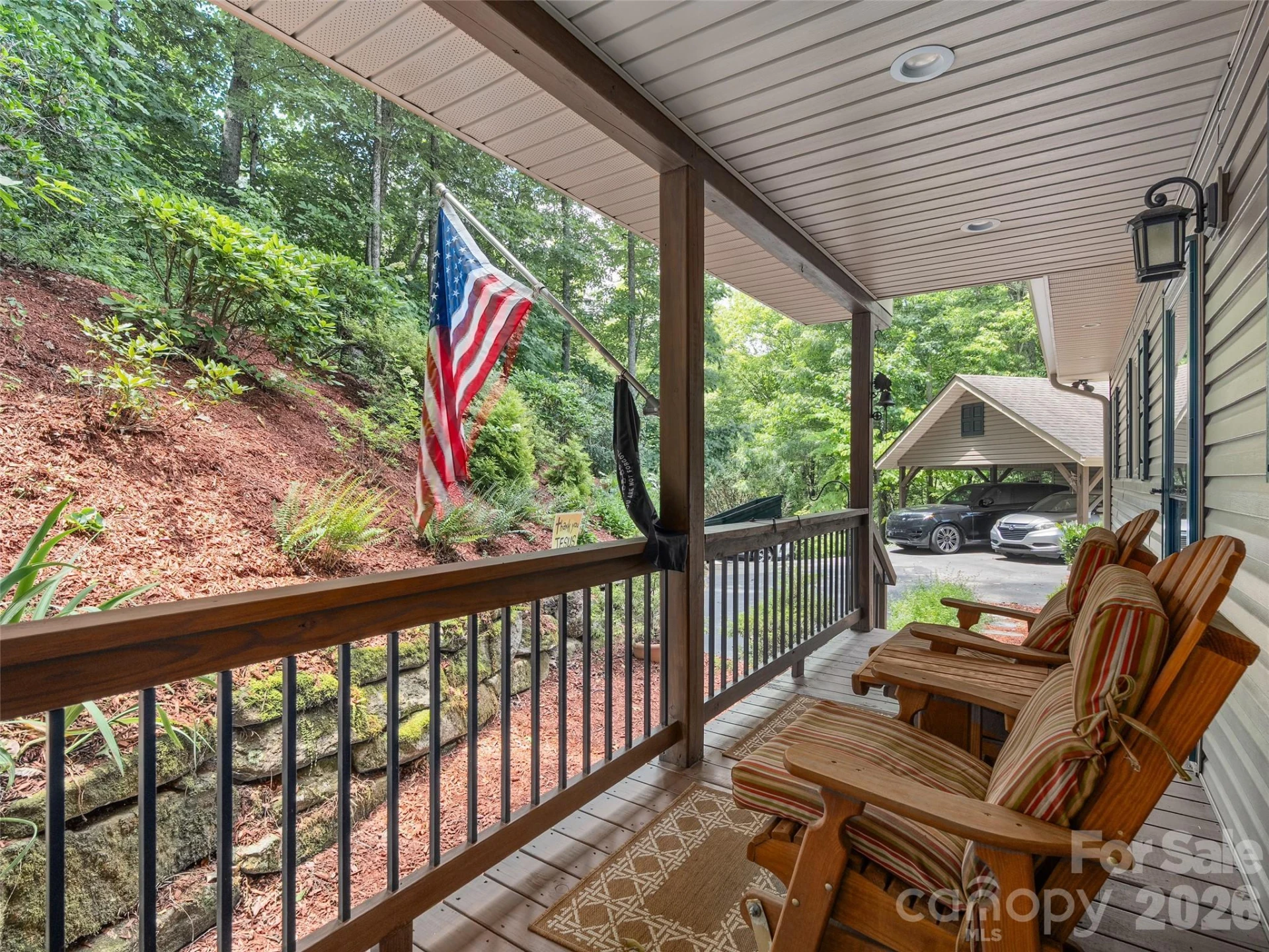 39 Maplewood Drive - Photo 5