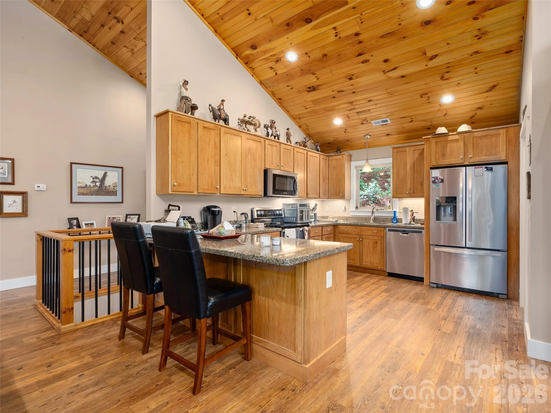 39 Maplewood Drive - Photo 9