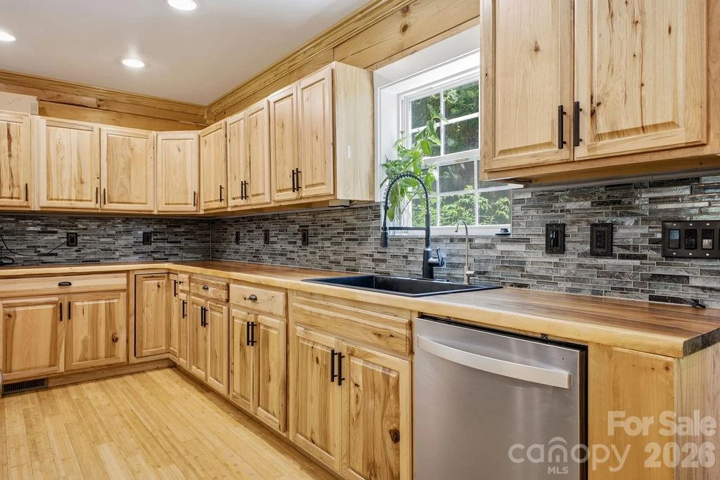 17 Northside Drive - Photo 16