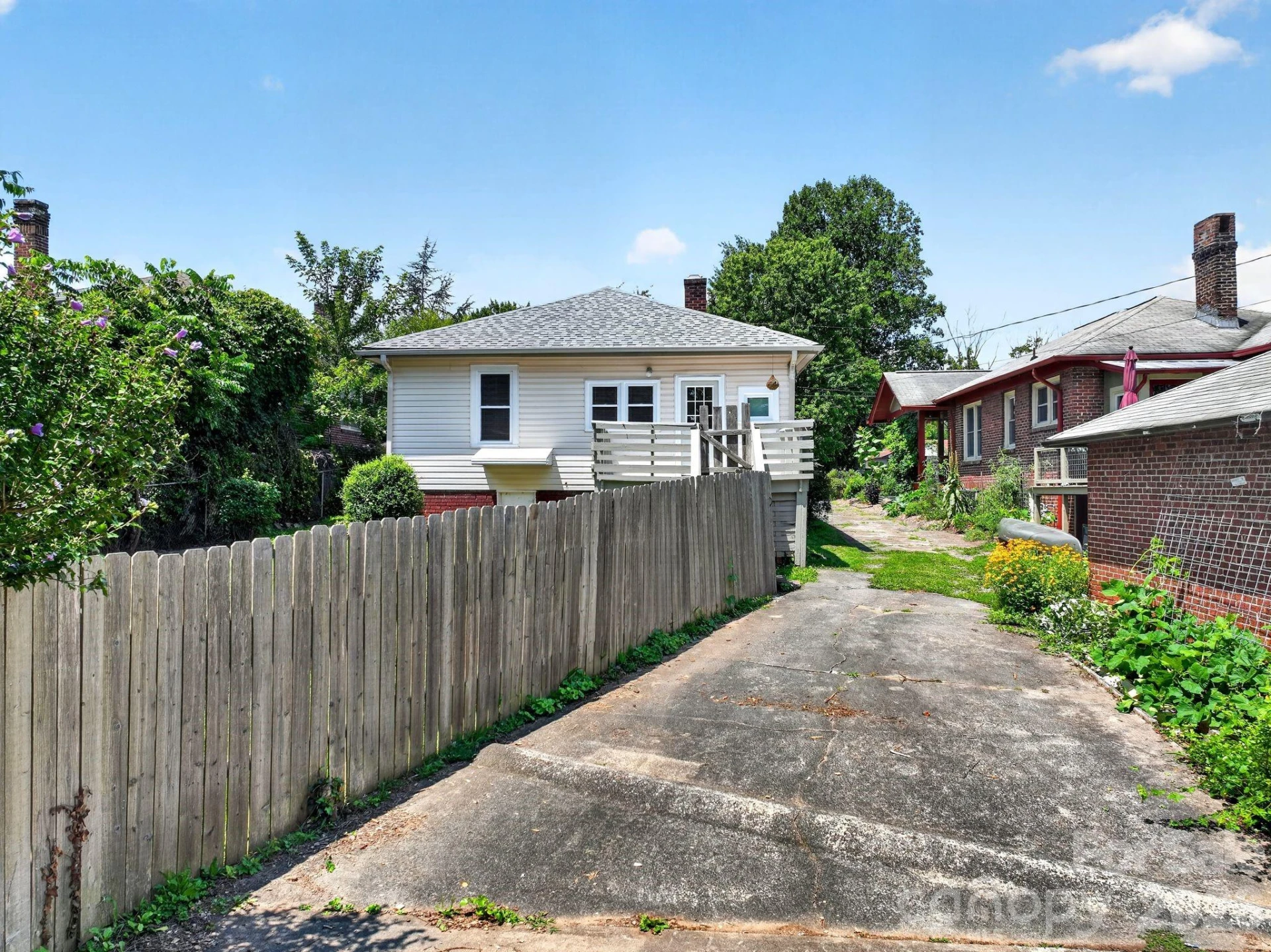 29 Mildred Avenue - Photo 6