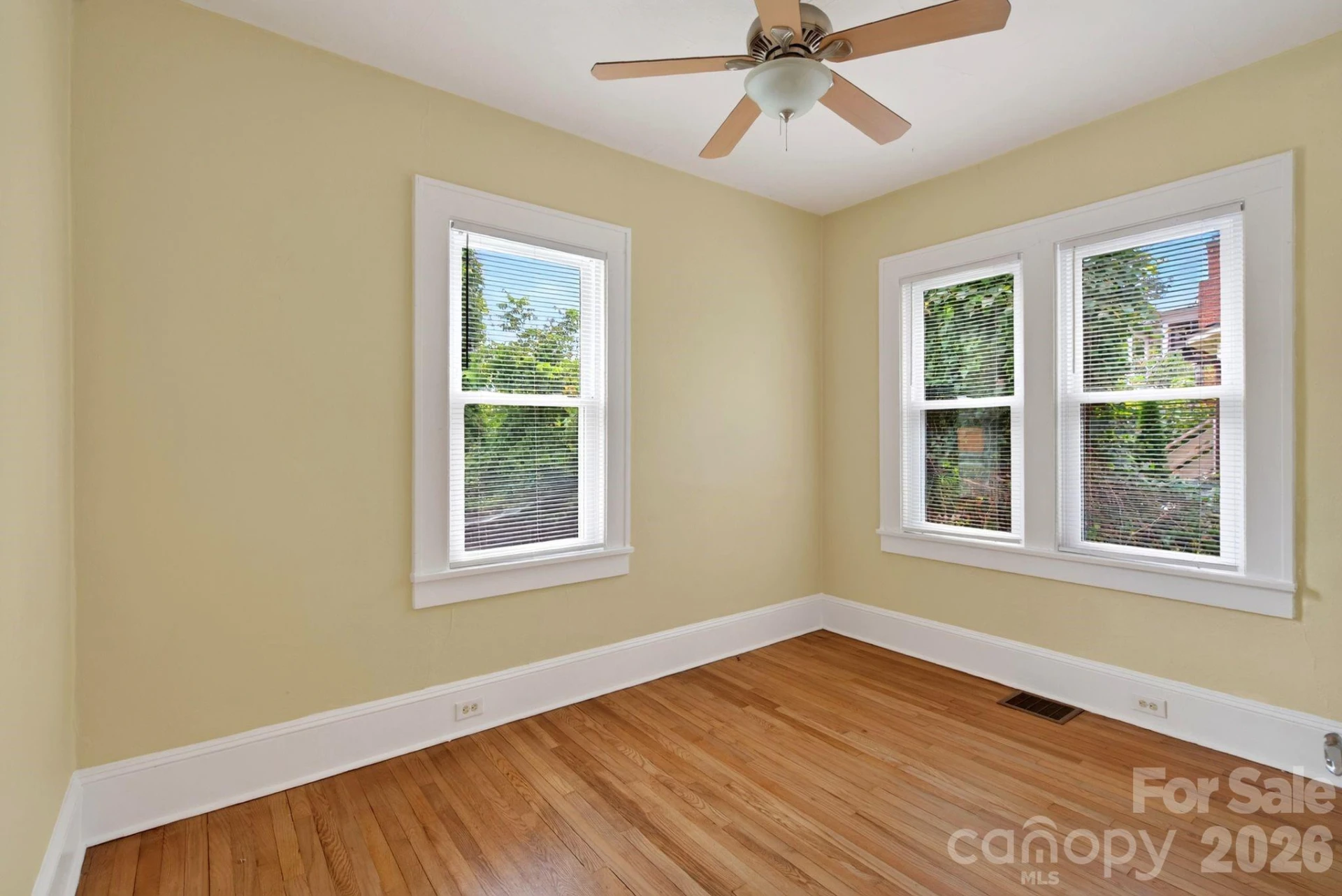 29 Mildred Avenue - Photo 15