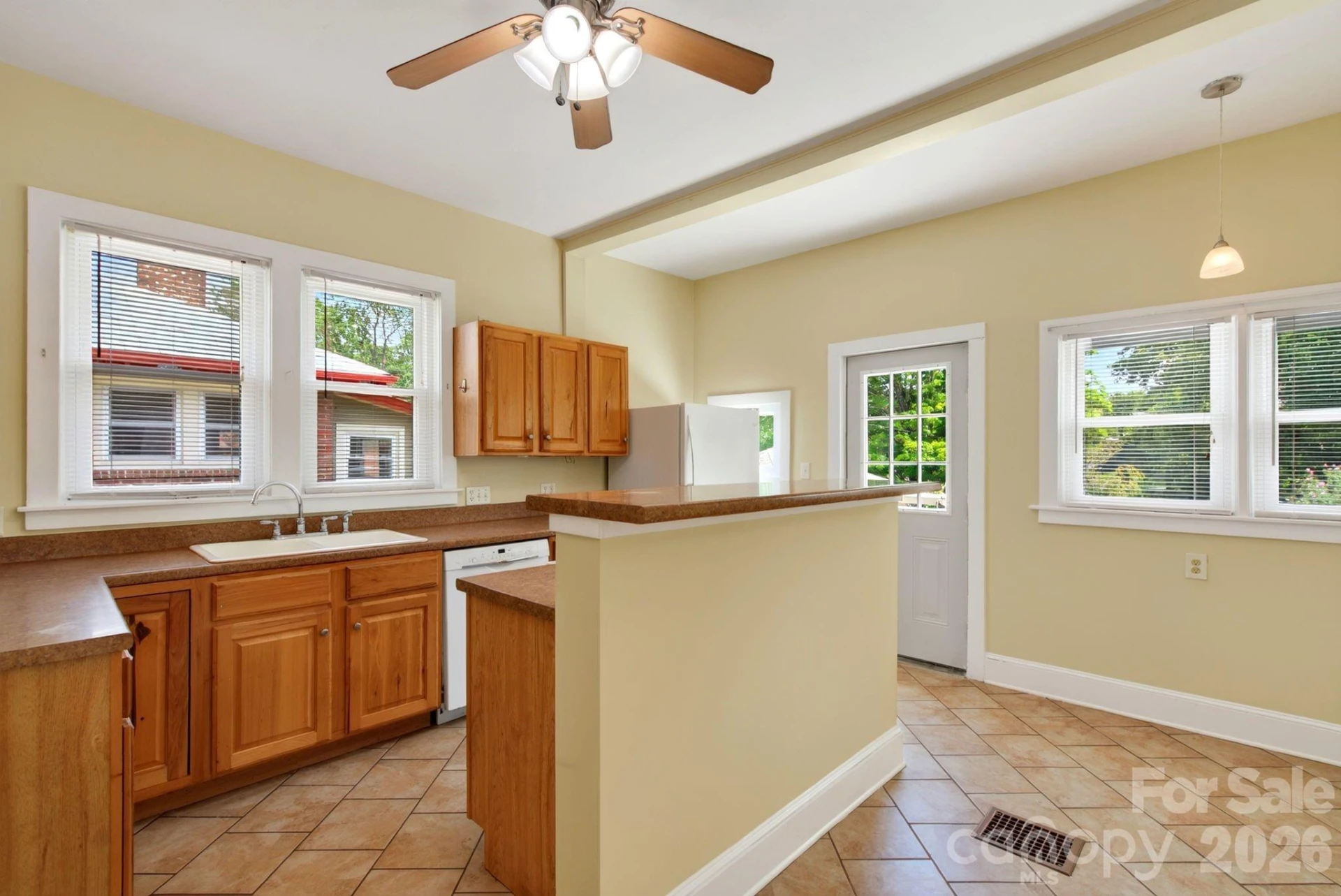 29 Mildred Avenue - Photo 16