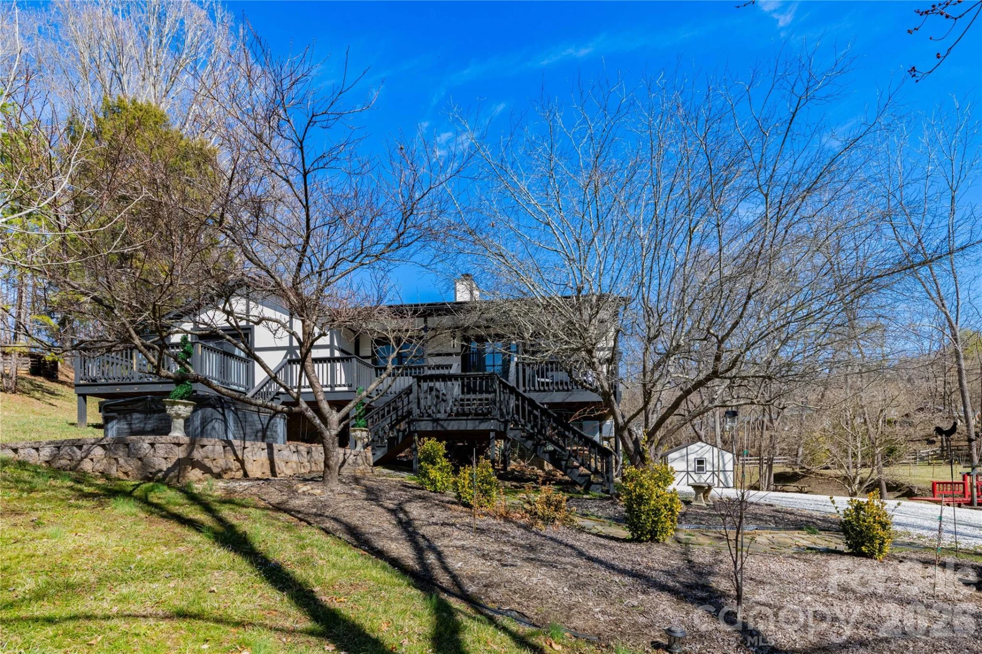 5 Northlake Drive - Photo 6