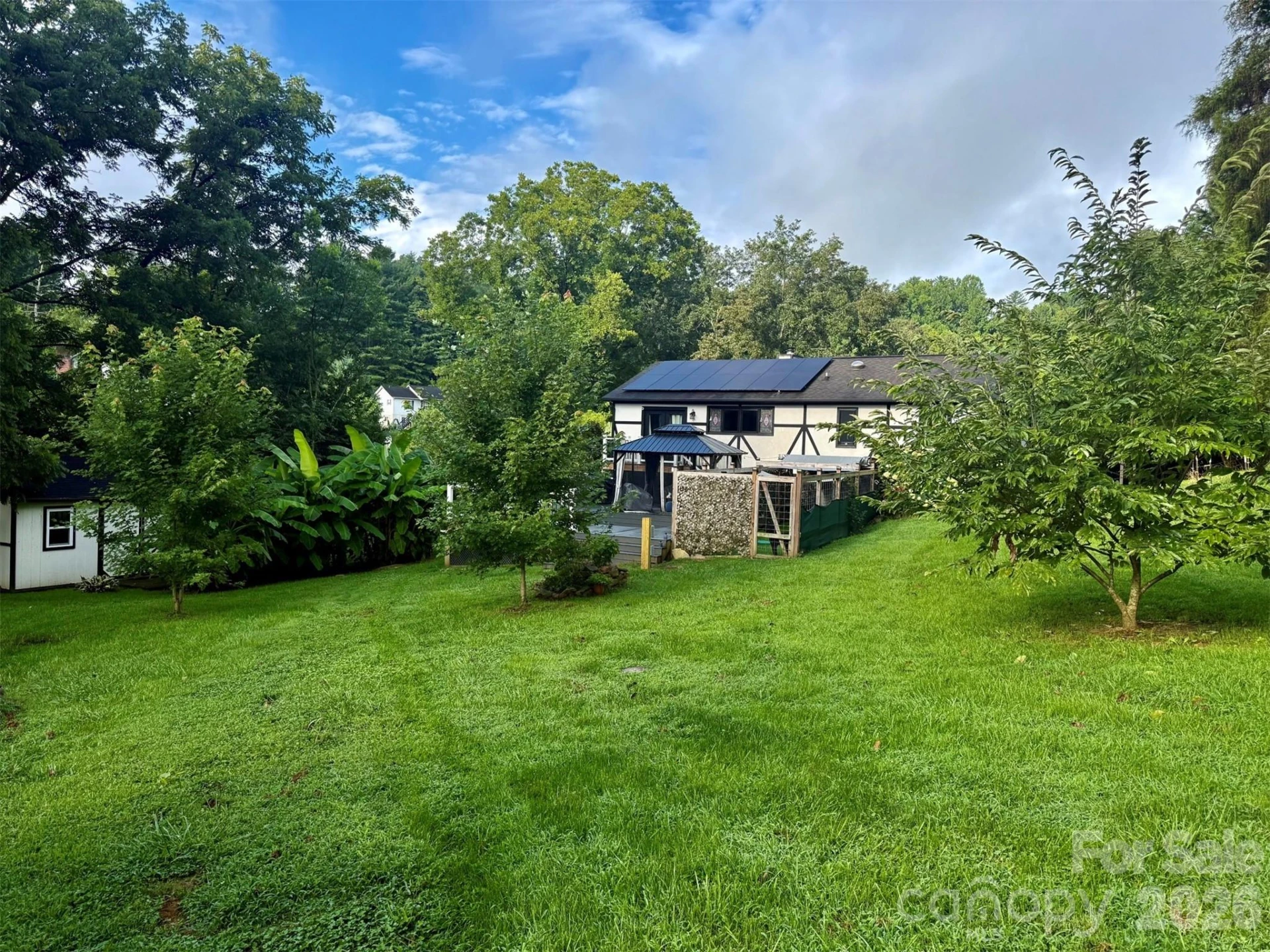 5 Northlake Drive - Photo 3