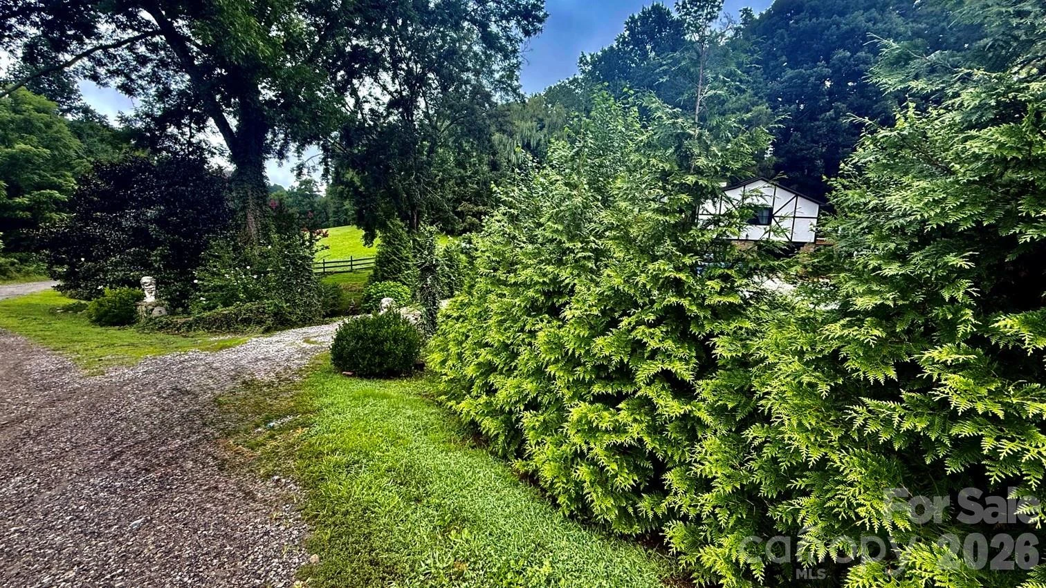 5 Northlake Drive - Photo 4