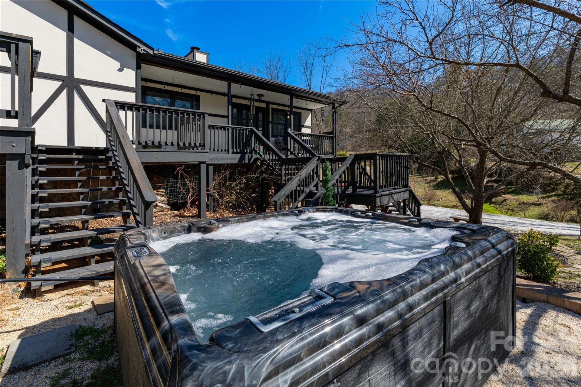 5 Northlake Drive - Photo 12