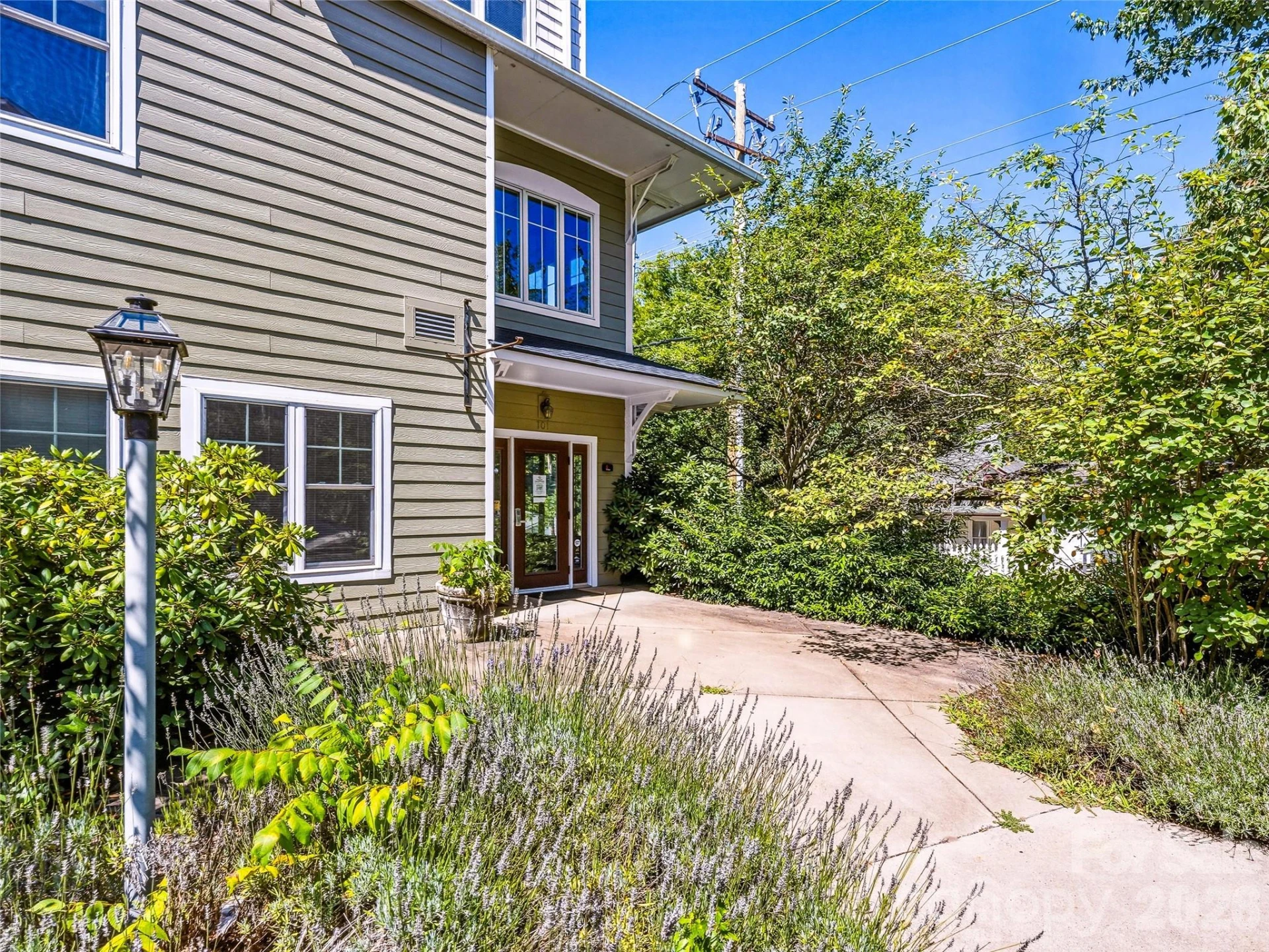 64 Clingman Avenue #101 - Photo 10
