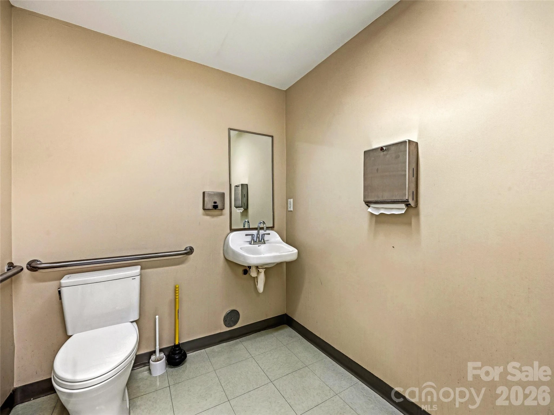 64 Clingman Avenue #101 - Photo 24
