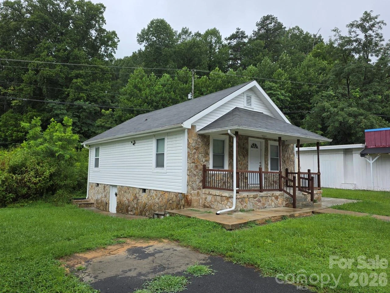 2700 226 Highway S - Photo 3