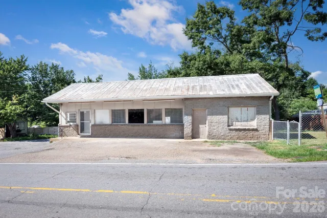 475 Deaverview Road