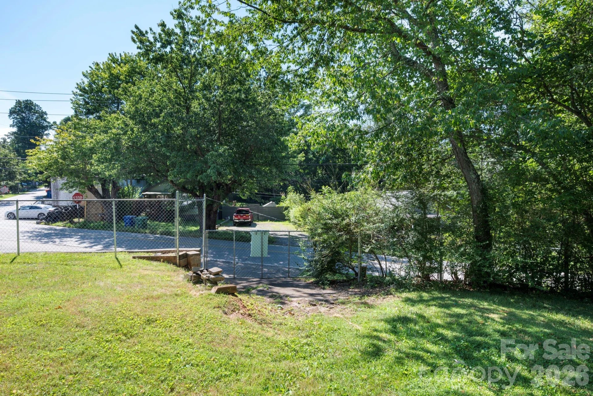 475 Deaverview Road - Photo 19
