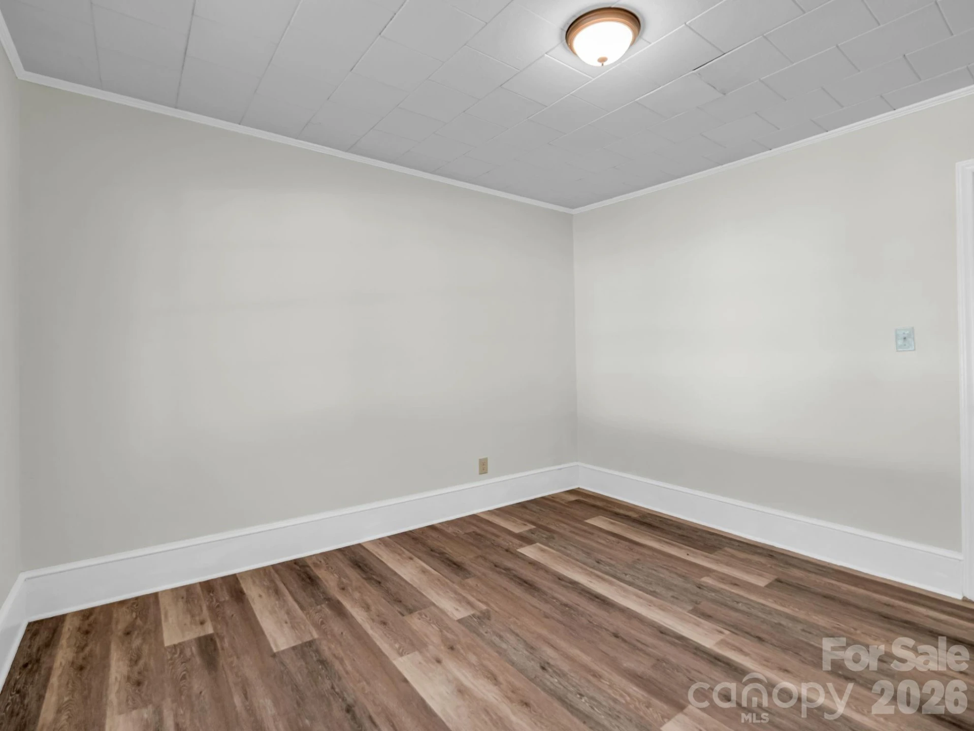 132 Valleyview Drive - Photo 13