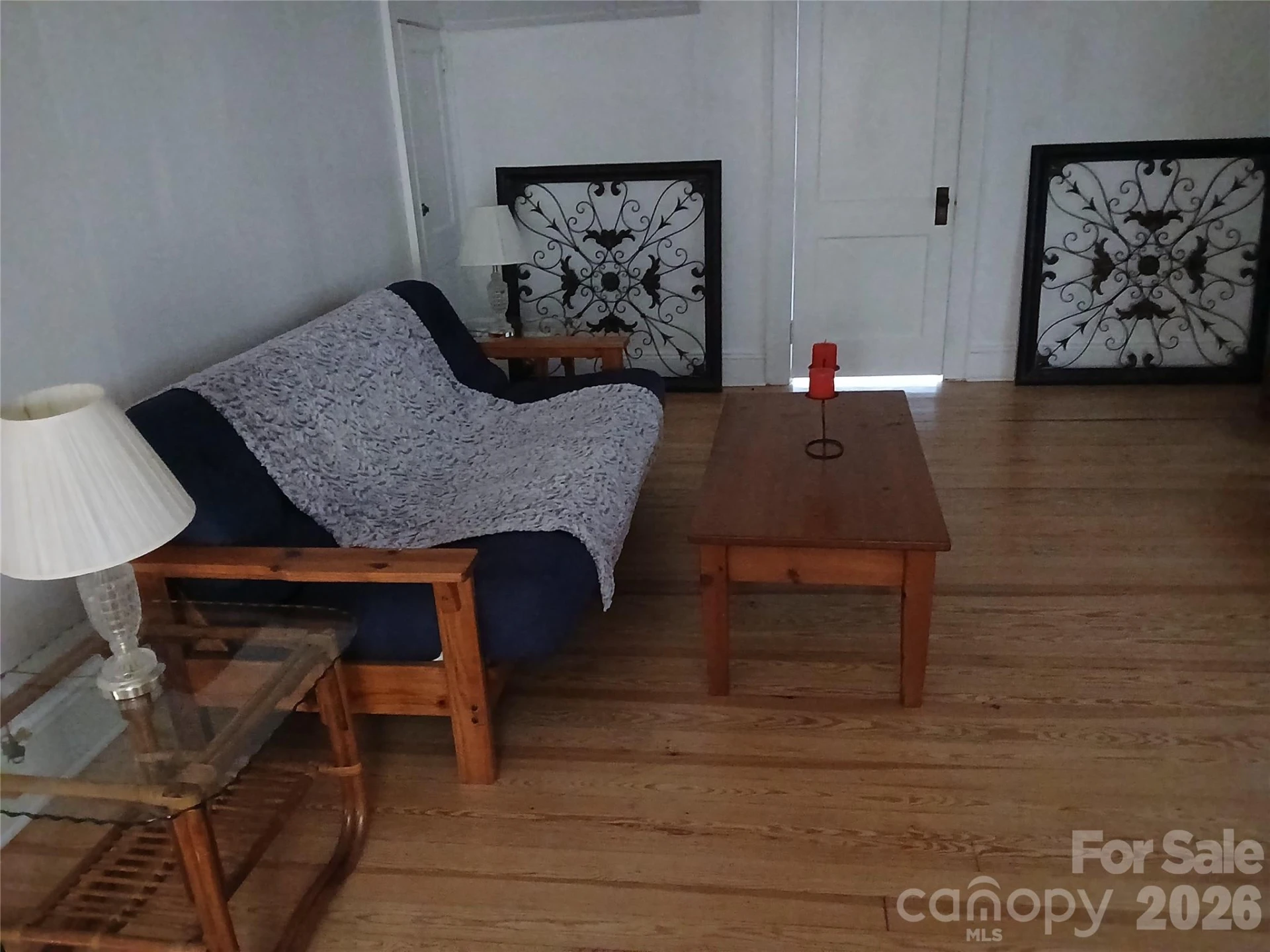 282 W Mountain Street - Photo 2